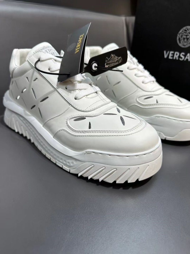 Givenchy Sneakers